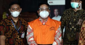 KPK Rekonstruksi Proses Penerimaan Suap Eks Dirjen Kemendagri Terkait Pinjaman Dana PEN