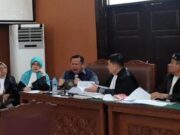 Napoleon Emosi Gebrak Meja di Peridangan atas Jawaban M Kece