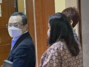 Kuasa Hukum Istri Irjen Ferdy Sambo datangi Dewan Pers