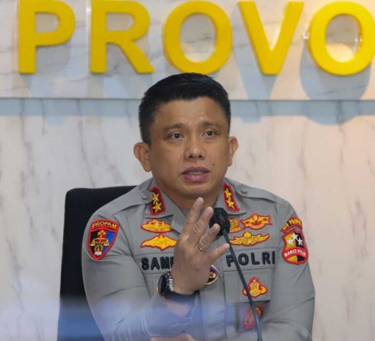 Polri Beri Dampingan Psikologi Kepada Istri Kadiv Popam Irjen Ferdy Pasca Tembak Baku
