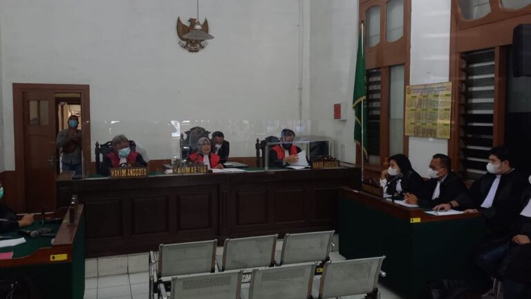 Jaksa KPK Hadirkan Saksi 5 PNS di Sidang Ade Yasin