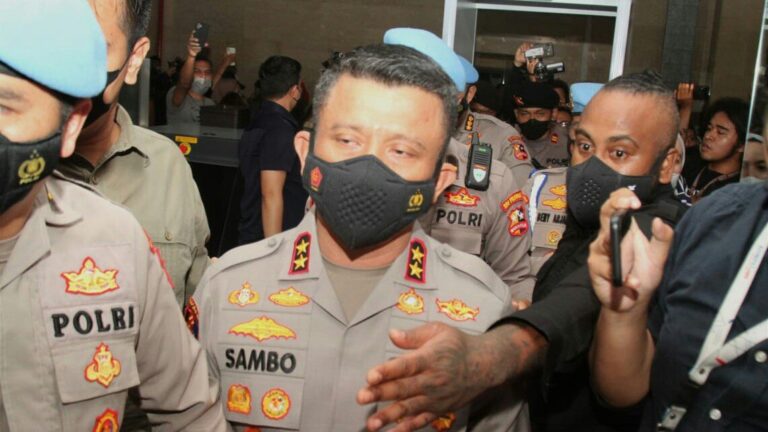 Kuasa Hukum Brigadir J Minta PPATK periksa Rekening Ajudan Ferdy Sambo