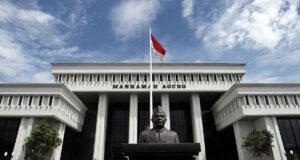 MA Pecat 8 Hakim secara PDTH karena Perselingkuhan hingga Transaksi Perkara