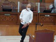 ObstructionOf Justice, JPU Tuntut Baiquni Wibowo 2 Tahun Penjara