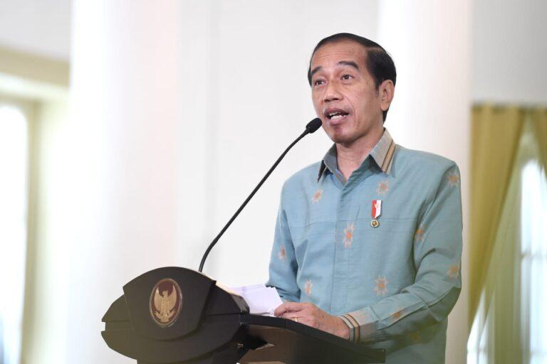 Tanggapi Kasus Lukas Enembe, Jokowi Sebut Semua Orang sama di Mata Hukum