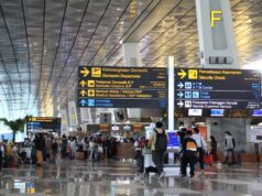 Travel Nakal, 93 Calon Jemaah asal Lombok Telantar di Bandara Soekarno-Hatta