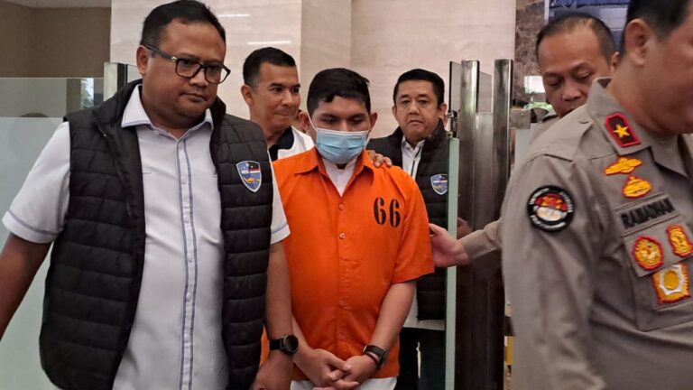 AP Hasanuddin Ditahan Setelah Ditetapkan jadi Tersangka