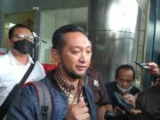 KPK Telusuri Bengkel Mobil Antik Milik Eks Kepala Bea Cukai Makassar