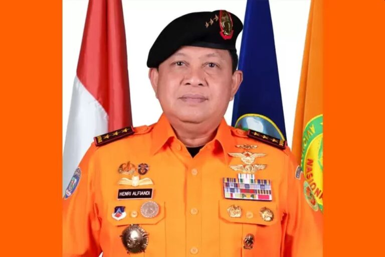 Henri Pasrah Ditetapkan Jadi Tersangka, Sebut Suap Bukan Untuk Kepentingan Pribadi