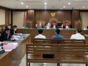 JPU Dakwa Komisaris PT Solitech Media Sinergy Pasal Korupsi dan TPPU Kasus BTS