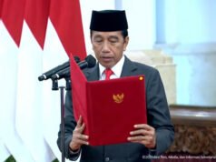 Jokowi Resmi Lantik Syaiful Rahmat Dasuki Sebagai Wamenag