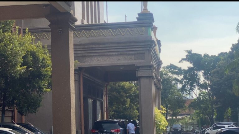 KPK Periksa Pimpinan PT PTPN XI di Surabaya Terkait Kasus Pengadaan Lahan