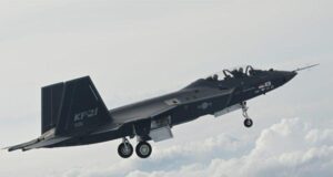 Menhan Prabowo Tegaskan Segera Selesaikan Tunggakan Proyek Pesawat Tempur KF-21 Boramae