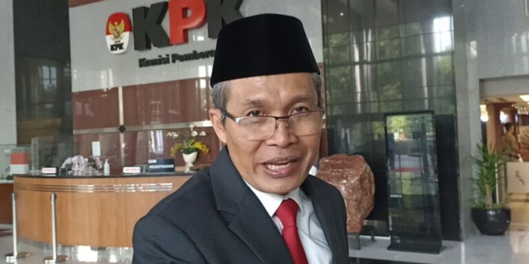 Alexander : Putusan Akhir Pengunduran Diri Brigjen Asep Guntur Ada di Pimpinan KPK