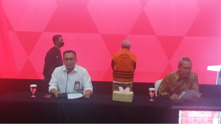 Eks Dirut PT Amarta Karya Diduga Samarkan Uang Korupsi ke Jasa Asuransi