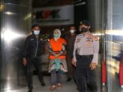 KPK Tahan Den Yealta Terkait Kasus Korupsi Cukai Rokok di Tanjungpinang