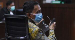 Sidang Vonis Eks Ditjen Pajak Angin Prayitno Ditunda Satu Pekan