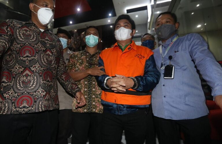 Eks Bupati tanah Bumbu Mardani Maming Dijeboskan ke Lapas Sukamiskin