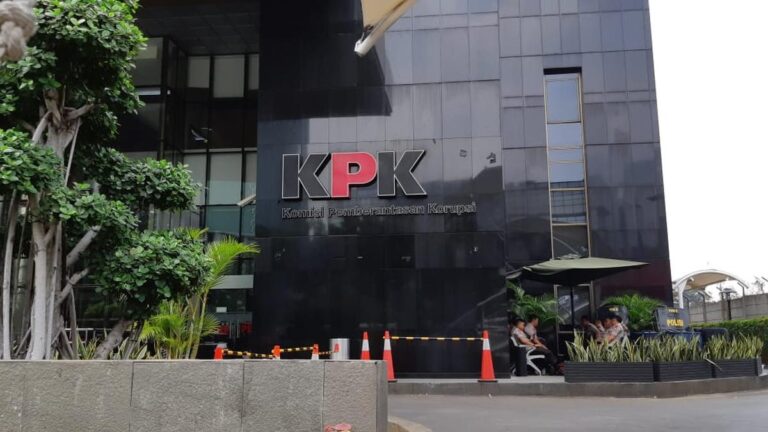 Eks Dirjen Kemenaker Diperiksa Terkait Dugaan Pengadaan Sistem Proteksi