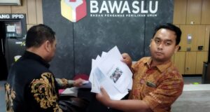 Cawapres Mahfud MD Dilaporkan ke Bawaslu Diduga Curi Start Kampanye