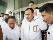 Ditetapkan Sebagai Tersangka, Firli Bahuri Terancam Hukuman Seumur HidupDitetapkan Sebagai Tersangka, Firli Bahuri Terancam Hukuman Seumur Hidup