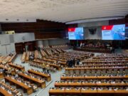 Gelar Rapat Paripurna, DPR Sahkan Revisi UU ITE Jadi Undang-Undang