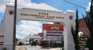 DPRD Salah Kaprah, Memperjuangkan Kesejahteraan Diri Sendiri