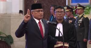 Presiden Jokowi Resmi Lantik Irjen Marthinus Hukom Sebagai Kepala BNN