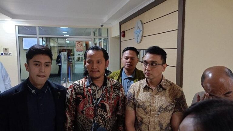Aiman Sambangi Kantor Dewan Pers Minta Perlindungan Sebagai Wartawan
