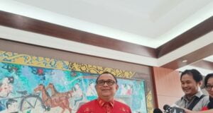 Dugaan Iriana Acungkan Dua Jari, Istana : Kami Serahkan ke Bawaslu