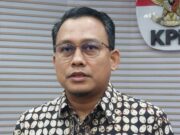 Gelar OTT di Sidoarjo, KPK Amankan 10 Orang