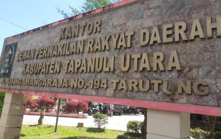 Peran Penting Anggota DPRD Dalam Pemerintahan Daerah Kabupaten