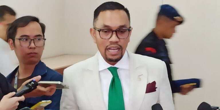 KPK Periksa Ahmad Sahroni Dugaan TPPU Syahrul Yasin Limpo