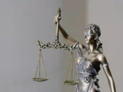 Fiat Justitia Ruat Caelum: Mengingatkan Kembali Para Hakim di Indonesia