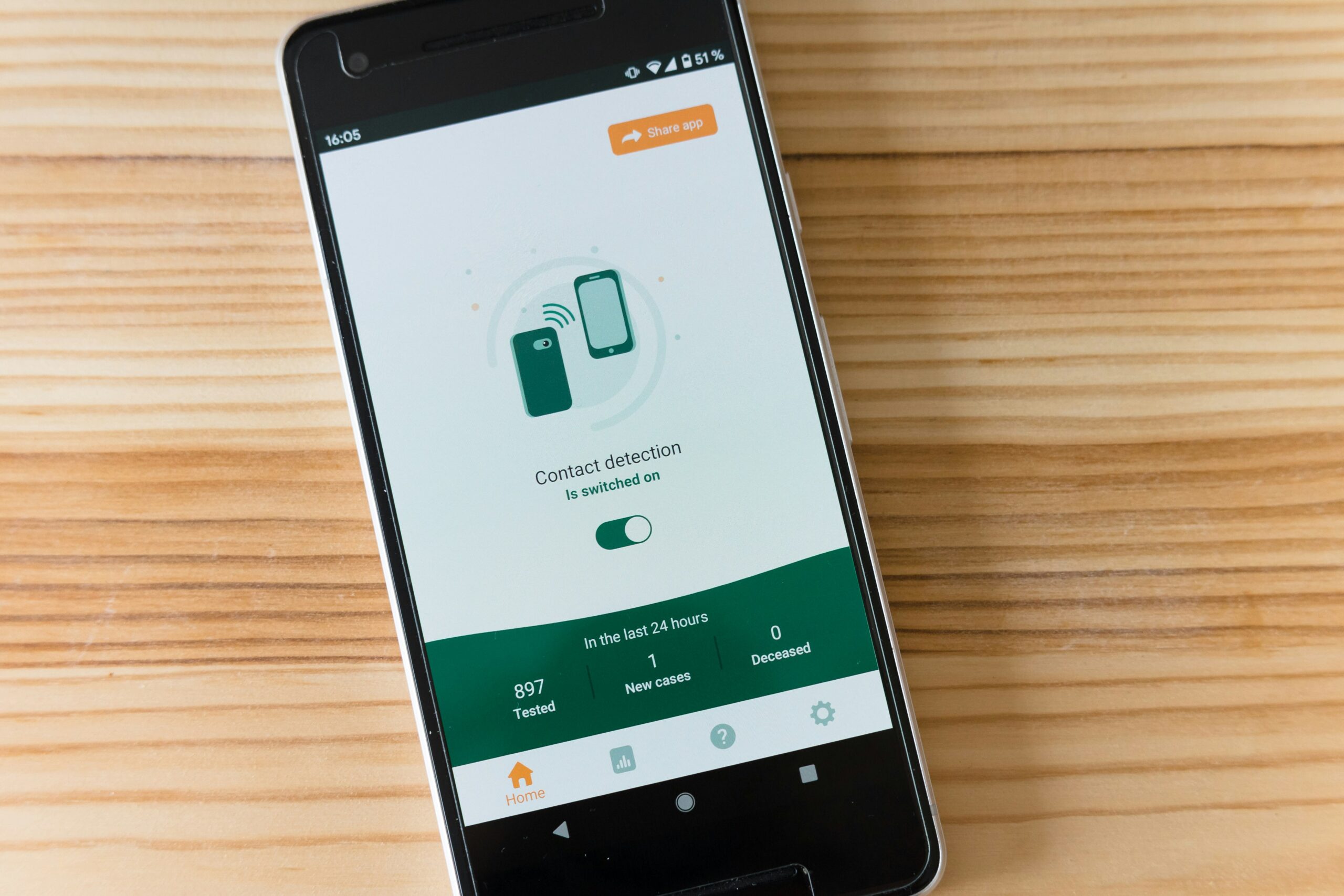 black samsung android smartphone