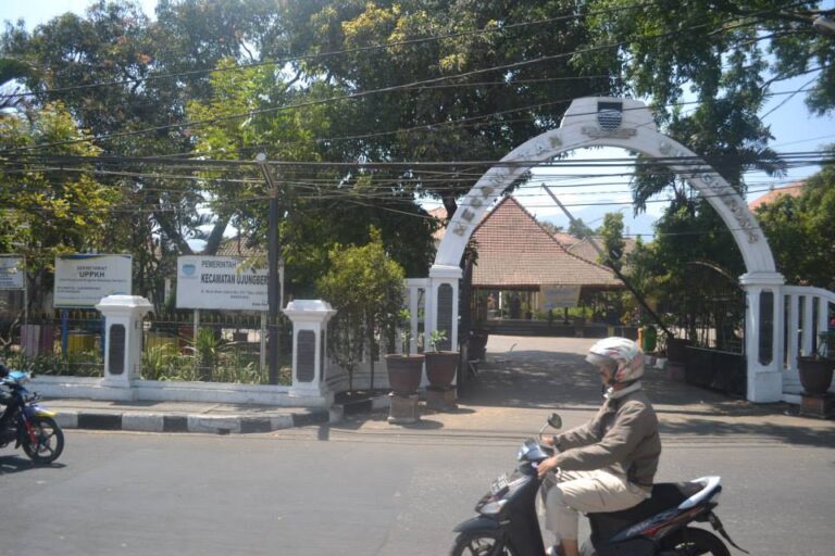 Dengan Berkelit, Camat Ujungberung Klarifikasi Dugaan Terlibat Mafia Tanah