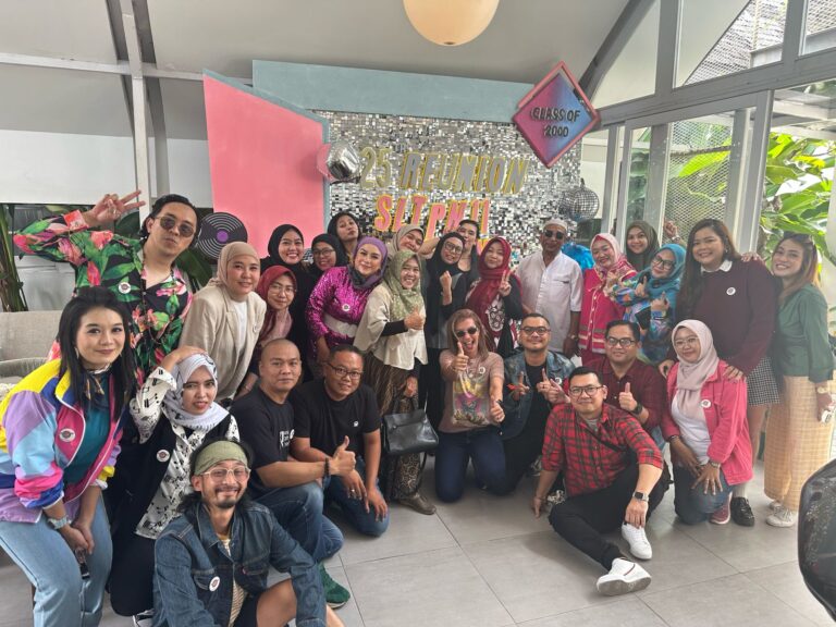 SLTPN 11 Kota Bandung Alumni 2000 Menggelar Acara Reuni.