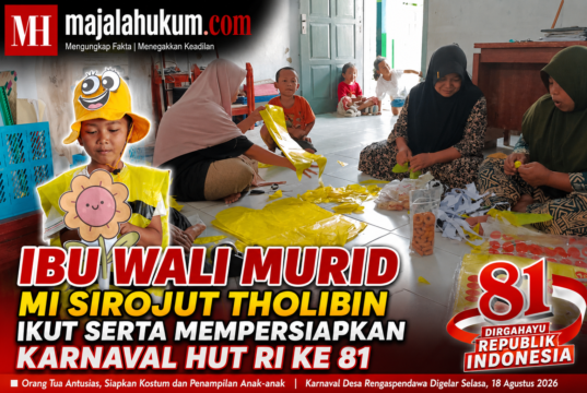 Ibu Wali Murid MI Sirojut Tholibin Antusias Persiapkan Karnaval HUT RI ke-81