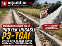 Diduga Dikerjakan Asal-asalan, Proyek Irigasi P3-TGAI di Desa Kroya Indramayu Diprotes Warga karena Rapuh
