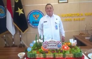 Kepala BNNP Jabar Gelar Syukuran, Sambut Jenderal Suyudi Ario Seto sebagai Kapolri Baru Momentum syukuran menjadi simbol doa dan dukungan sekaligus harapan menguatnya sinergi BNN-Polri dalam pemberantasan peredaran gelap narkotika.